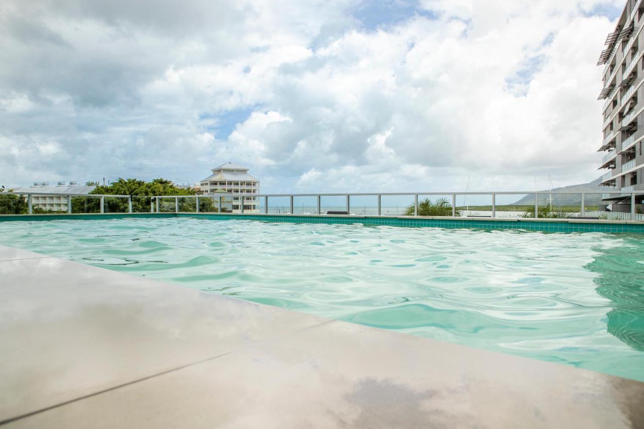 Cairns Waterfront Luxury At Harbourlights Apartment Екстериор снимка